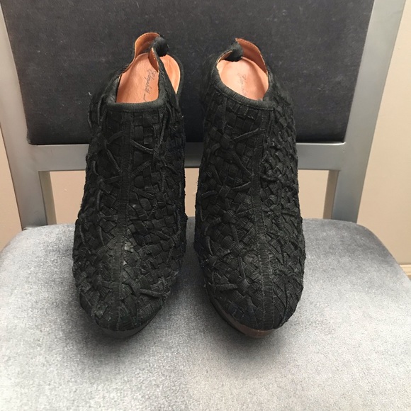 Mules/clogs - Picture 2 of 2